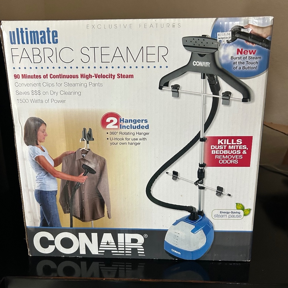 CONAIR ULTIMATE FABRIC CLEANER. NWT.